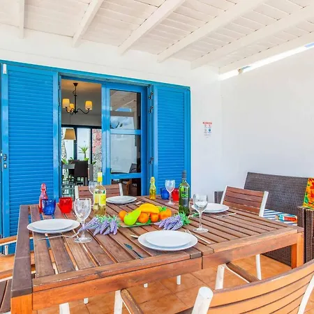 Lomo Blanco Villa